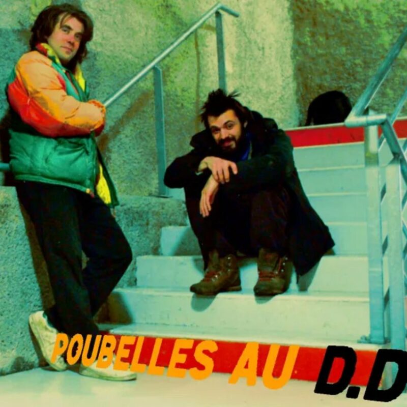 Poubelles au D.D - Les Îles Voisines